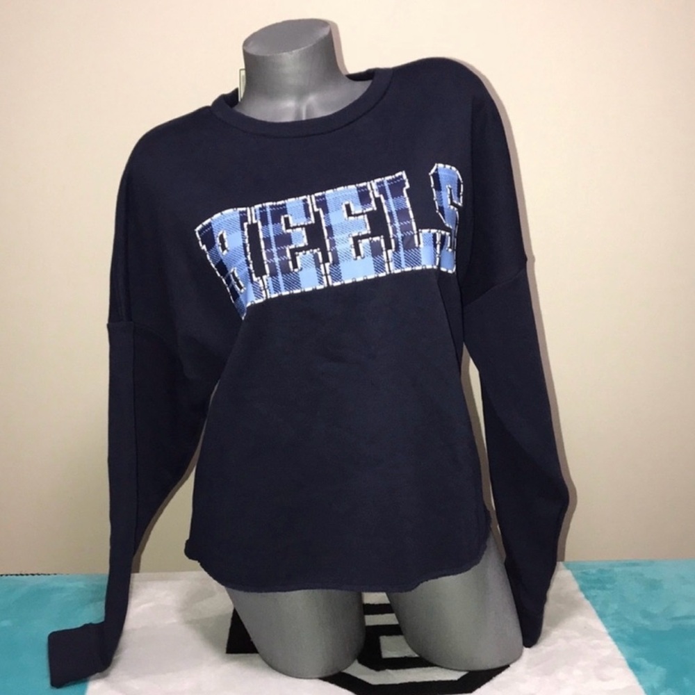 Victoria’s Secret Pink Sweatshirt Cropped Pullover size Large. NWT